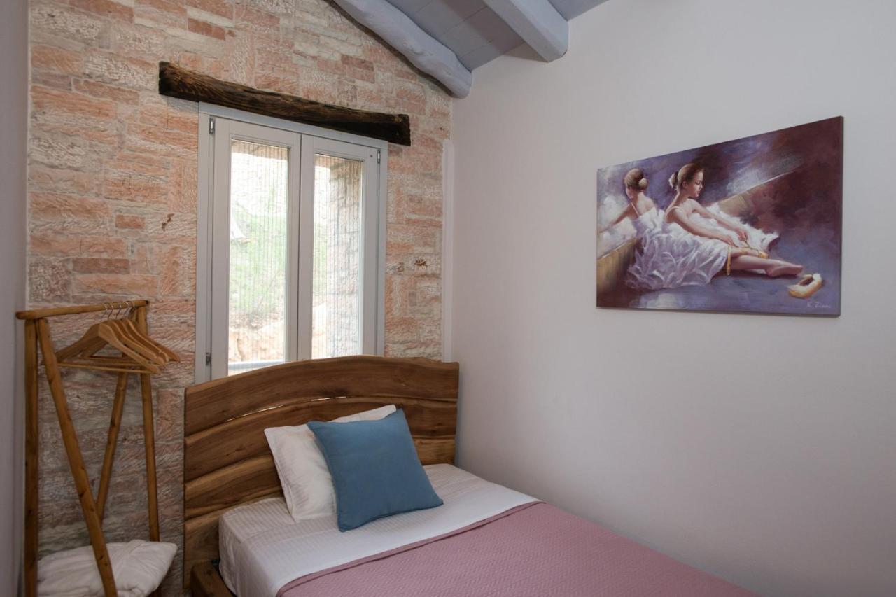 Sinium Luxury Villas Viggla Buitenkant foto